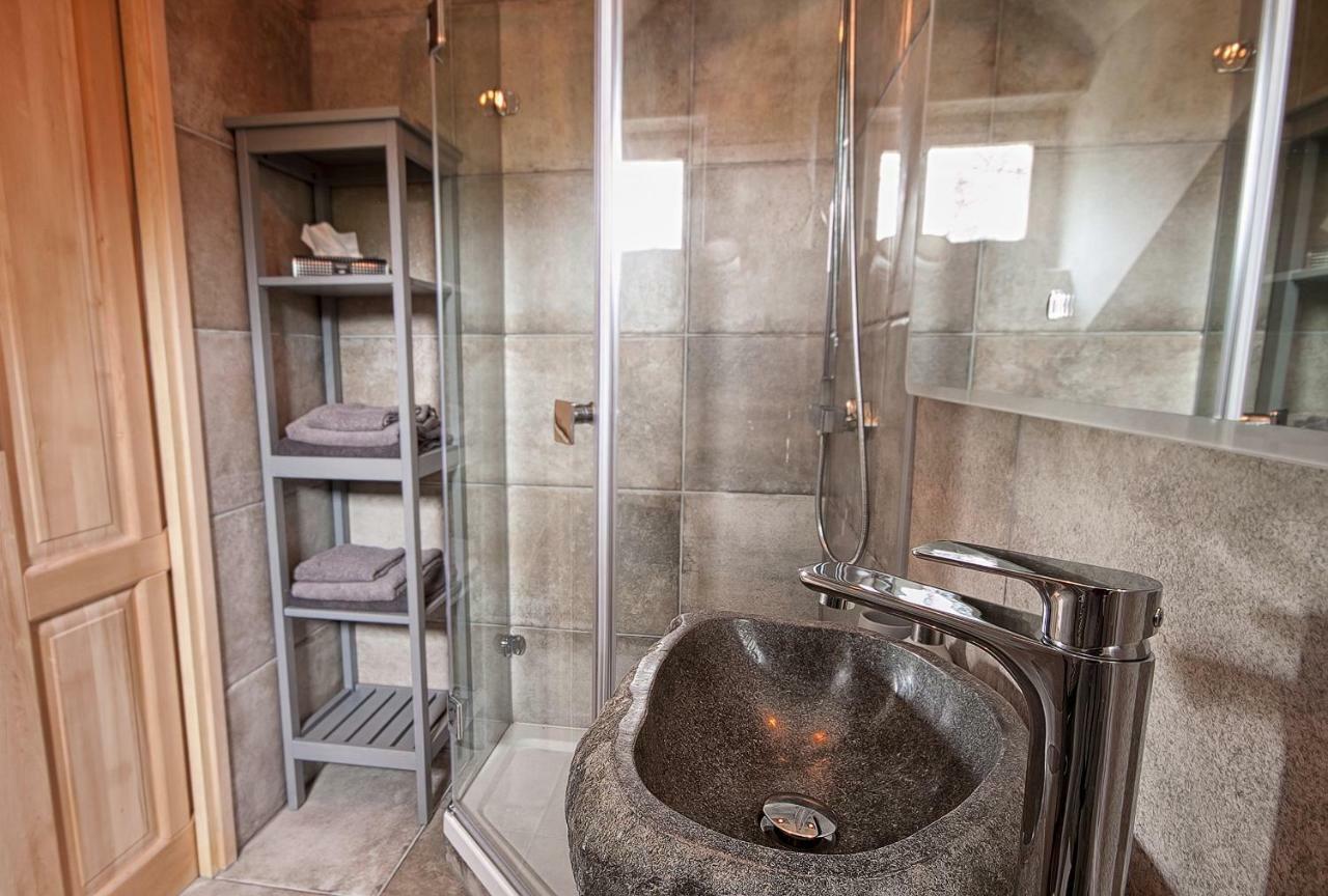 Woods Lodge Plitvice Lakes Dreznik Grad Ngoại thất bức ảnh