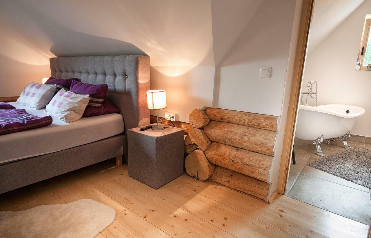 Woods Lodge Plitvice Lakes Dreznik Grad Ngoại thất bức ảnh