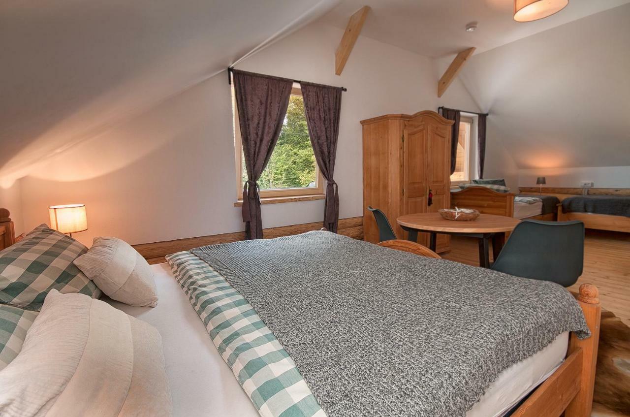 Woods Lodge Plitvice Lakes Dreznik Grad Ngoại thất bức ảnh